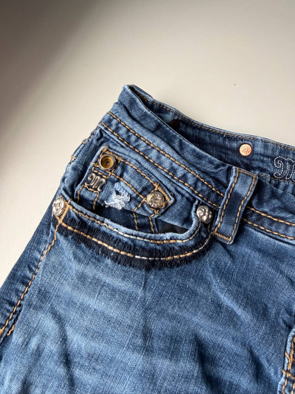 Vintage Y2K Miss Me bootcut jeans size 26 - Picture 4 of 6
